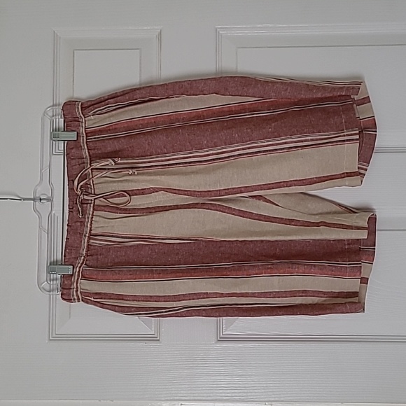 NWT Brand New Striped Shorts ❤️ - Picture 1 of 6